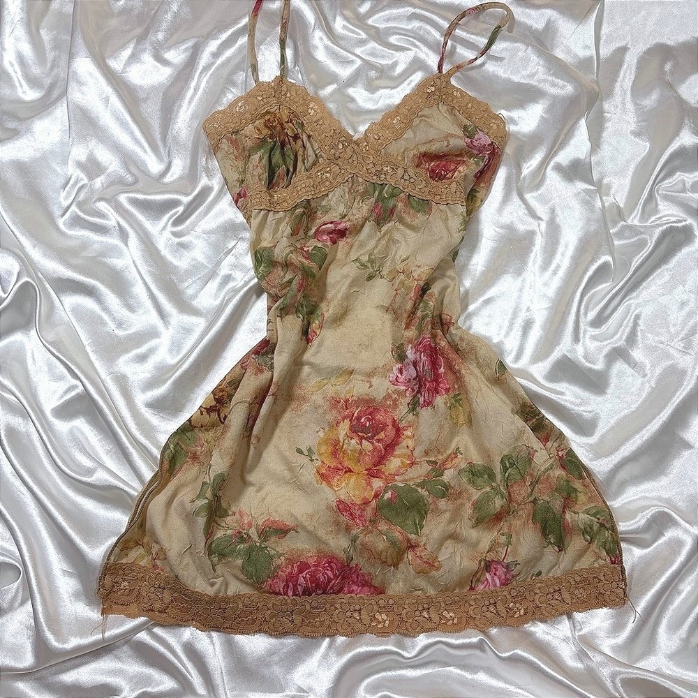 y2k Camisole Top Tan Excellent Floral Lace Trim Rave Vintage Sleeveless Small